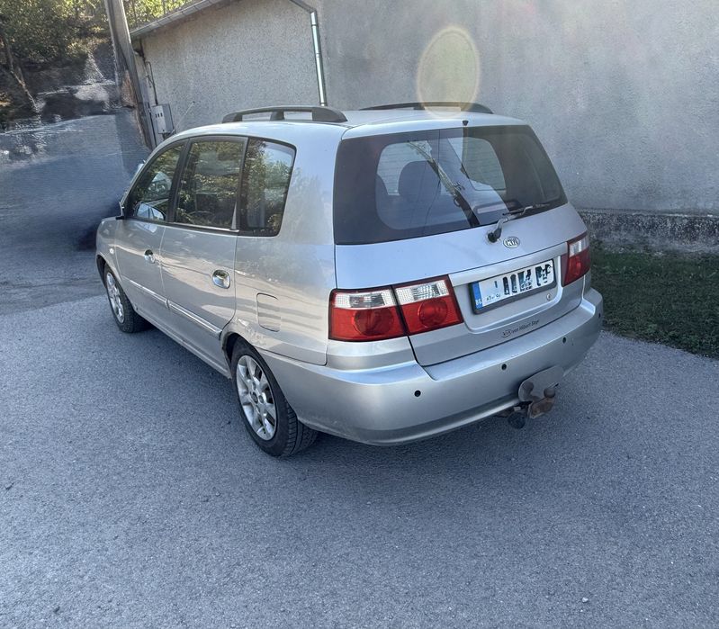 Киа каренс Kia carens