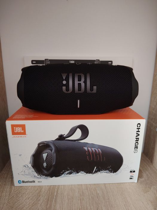 Boxa JBL charge 6 noua