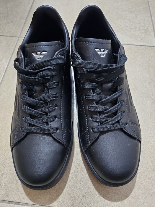 Adidasi Emporio Armani