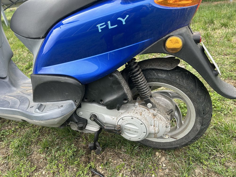 Scuter Piaggio Fly 50 cc 4T