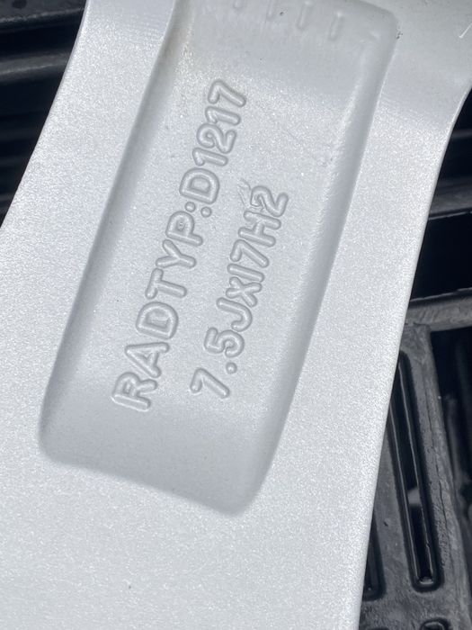 17 цола 5 х 108 мм Волво , Форд , Volvo , Ford