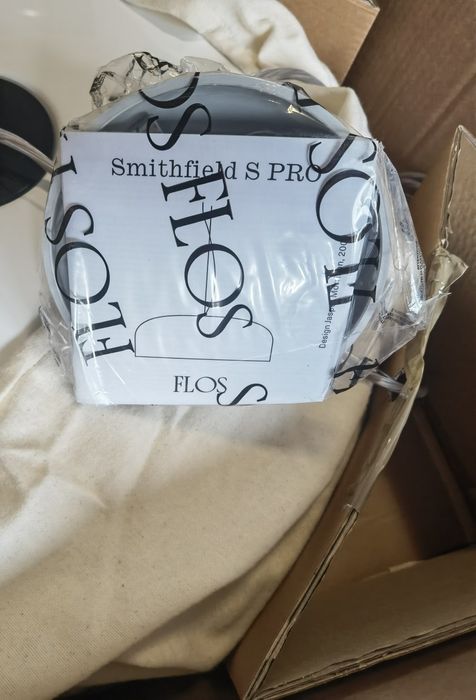 Lampă suspendată Led carcasă aluminiu marca FLOS SMITHFIELD