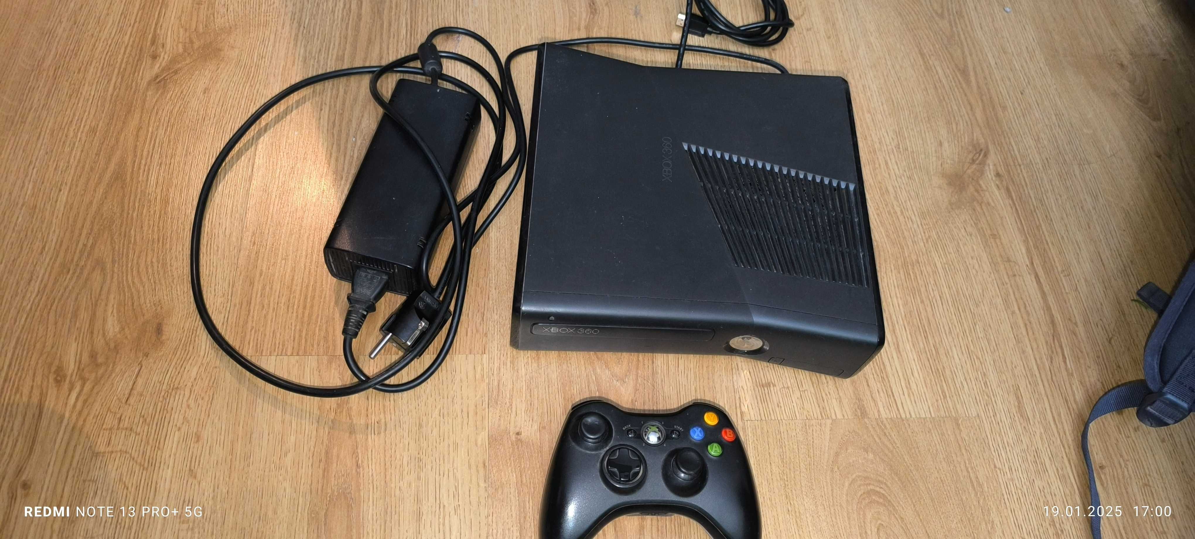 Продавам Xbox -360
