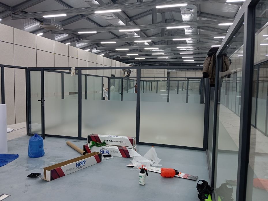 Тонировка срочно на вызов 24/7 офис ва здания ойналарига  tonirovka