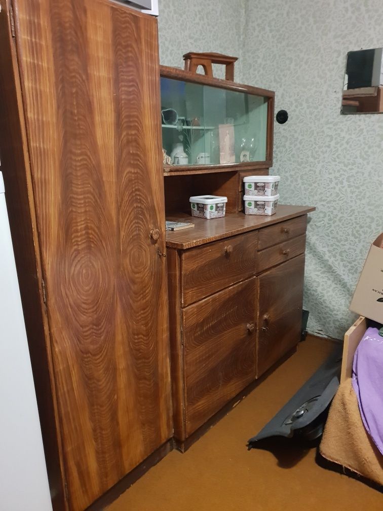 Бюфет от старо време.