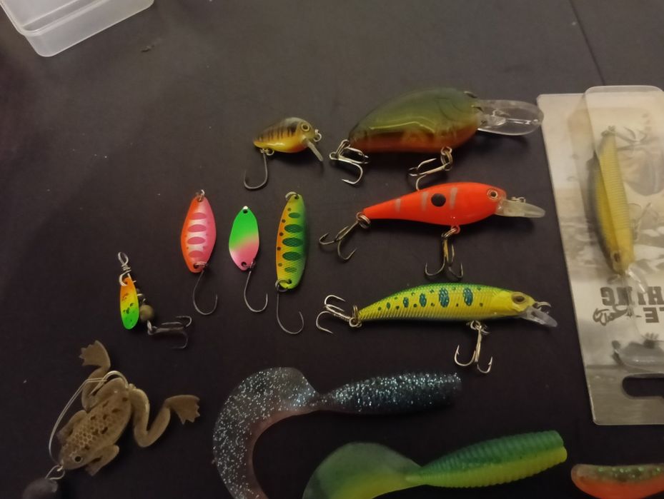 Въдица за Спининг риболов 3-15грама акция