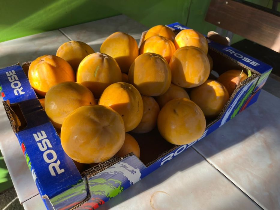 Продавам райски ябълки