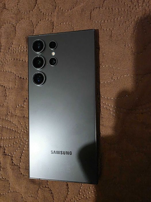 Samsung galaxy S24 ultra 12/256
