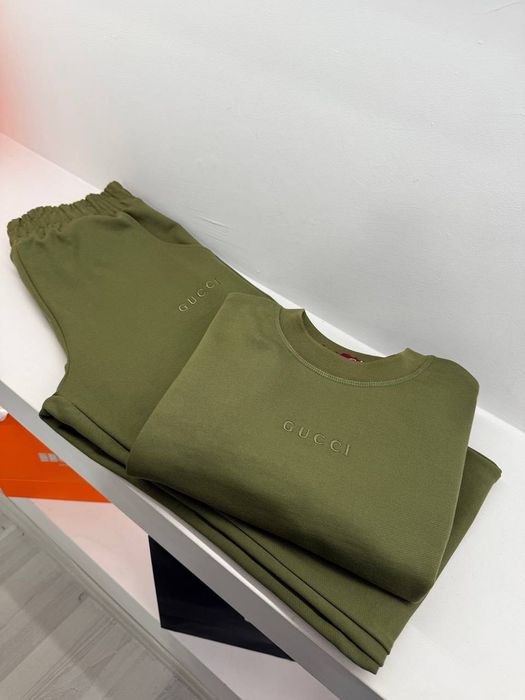 Сетове от две части