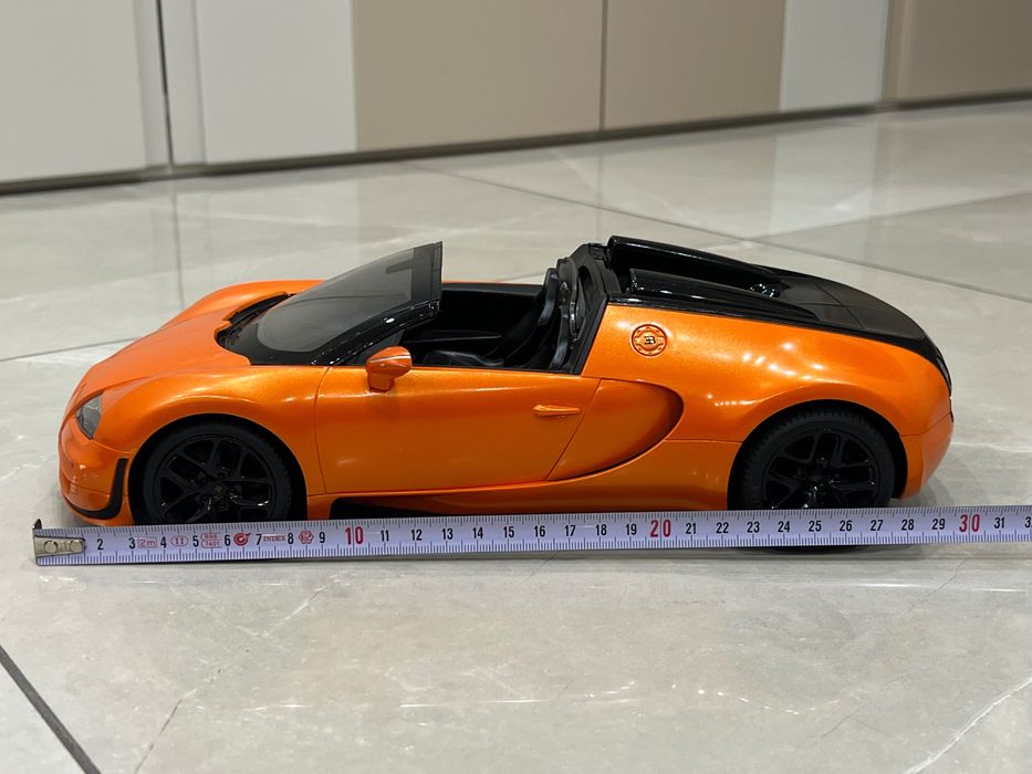 Bugatti Veyron Grand Sport Vitesse 1/14 RASTAR