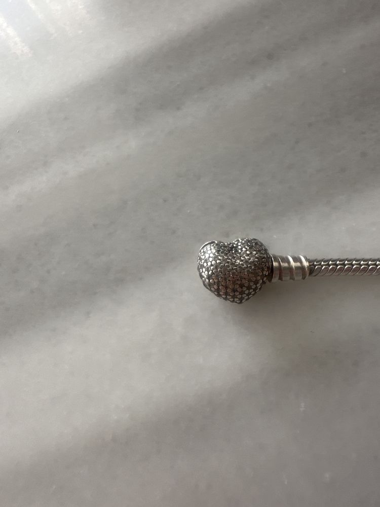 bratara pandora