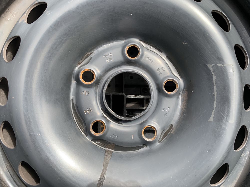 4бр.ДЖАНТИ+ГУМИ 15" 5x112 за Vw Caddy,Golf 5,6,Touran,Skoda,Seat,Audi