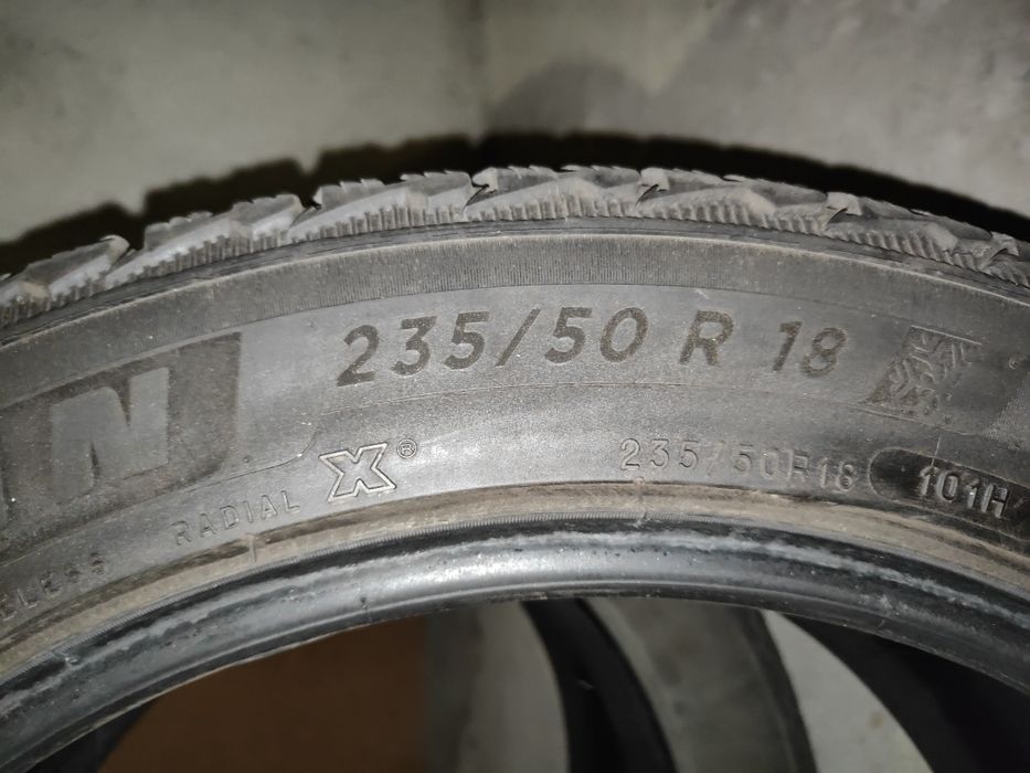 Гуми 235/50/R18 Michelin Pilot Alpin 5, DOT 2219, 4бр