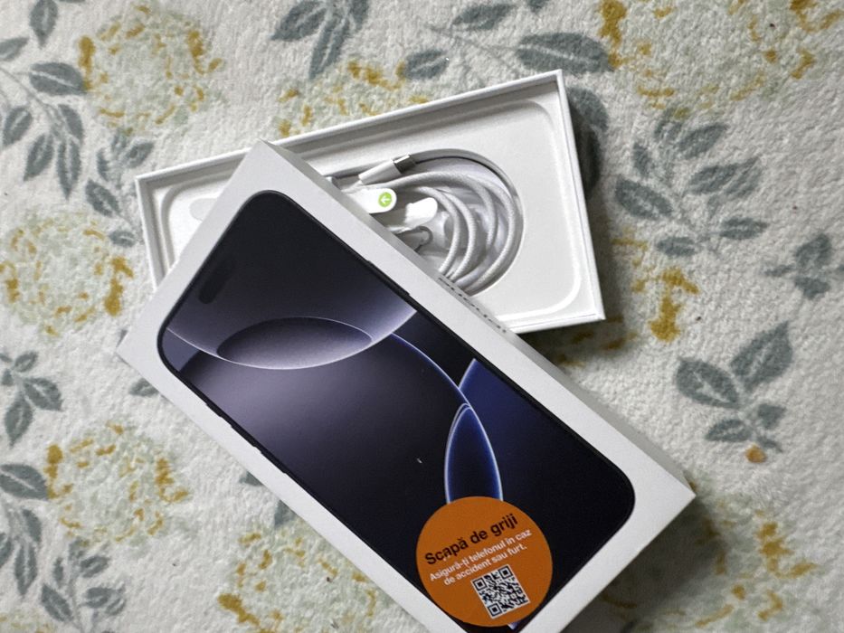 iPhone 16 PRO MAX 256gb black titanium