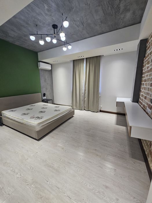 Lisinova Qorasuv 13 kvartira arendaga berladi