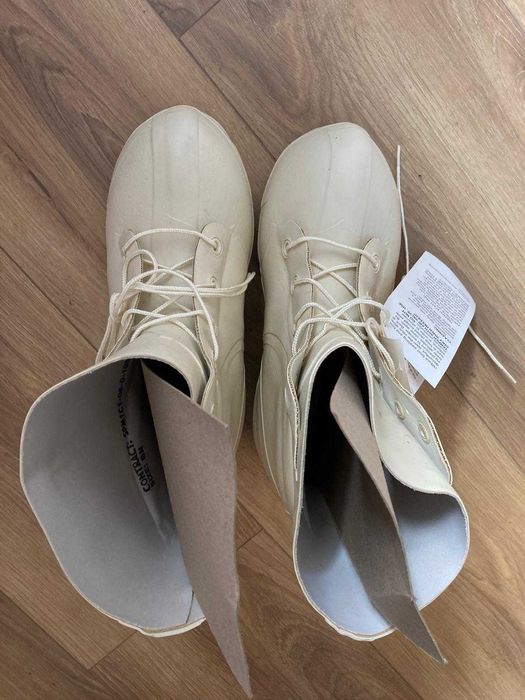 Bocanci NATO originali, -50°C„Mickey” / „Bunny boots” marimea 42