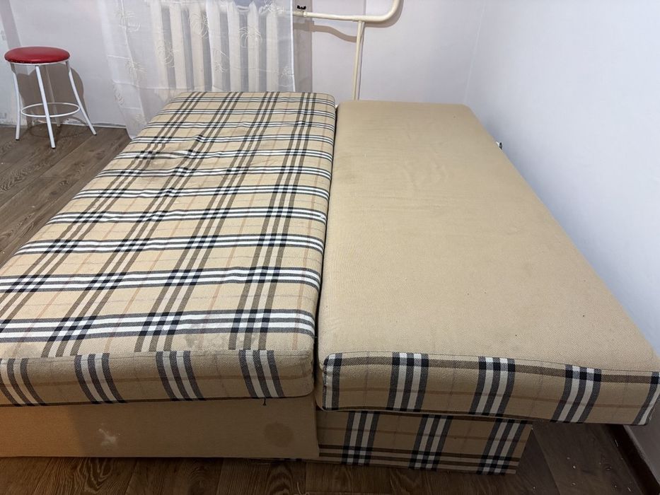 Софа б/у можно на перетяжку