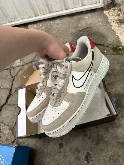 Adidasi nike air force 1