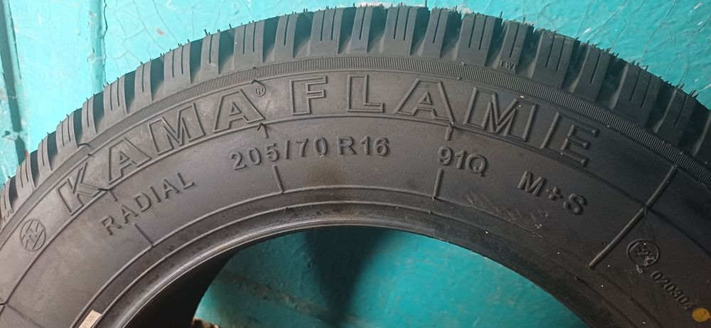 KAMA FLAME R16 205/70