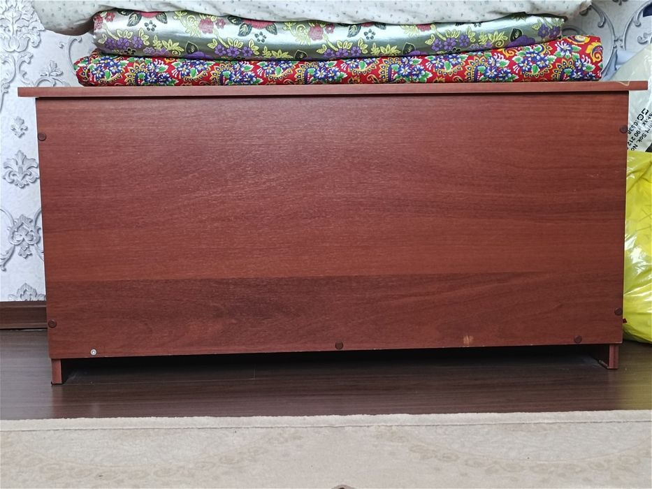 Срочно продам сундук в хорошем состояние