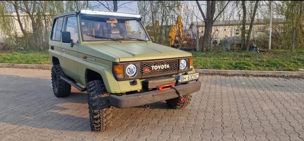 TOYOTA LJ 70 Land Cruiser RAPTOR