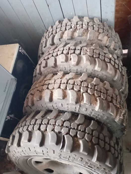 Set roți off-road 235/70R16