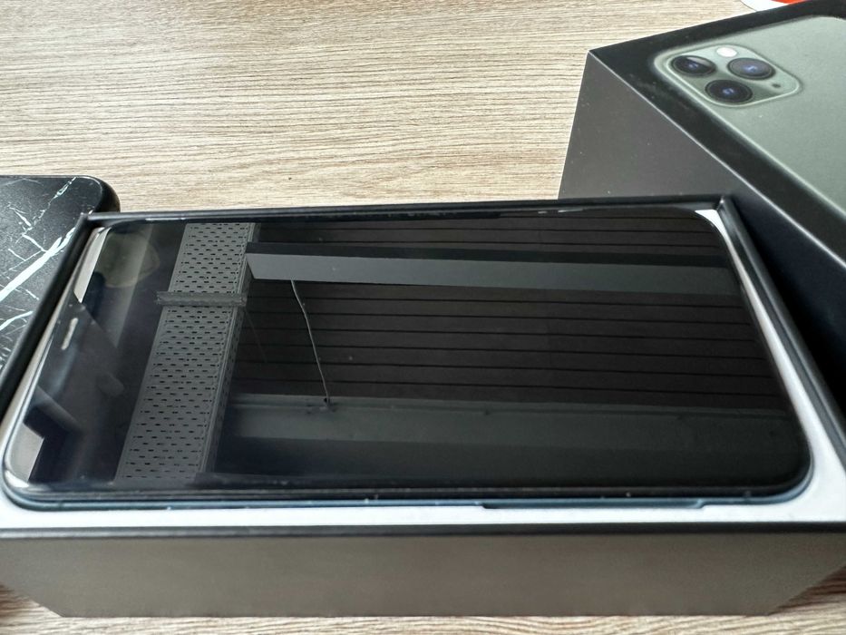 iPhone 11 Pro 256GB Mobilfox кейс