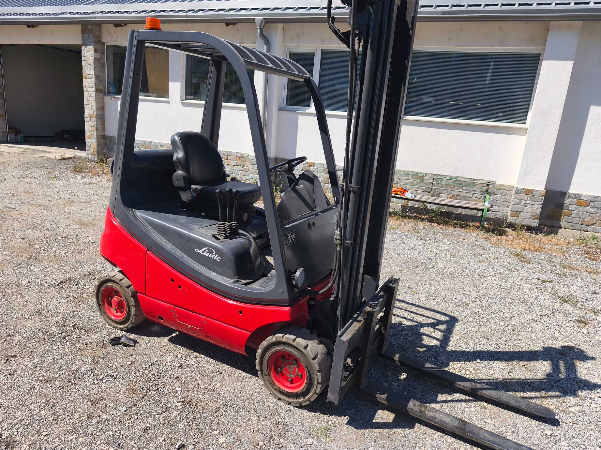 Мотокар газокар Linde H16T