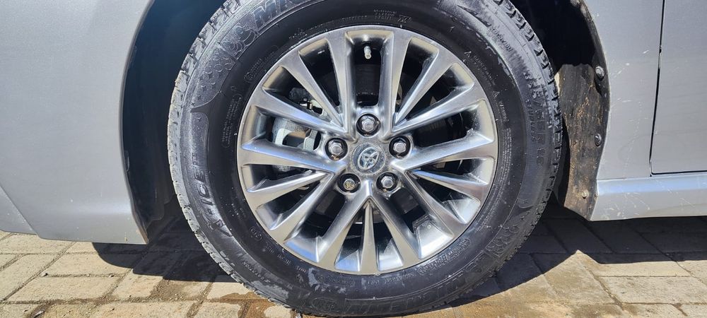 Комплект дисков с резиной