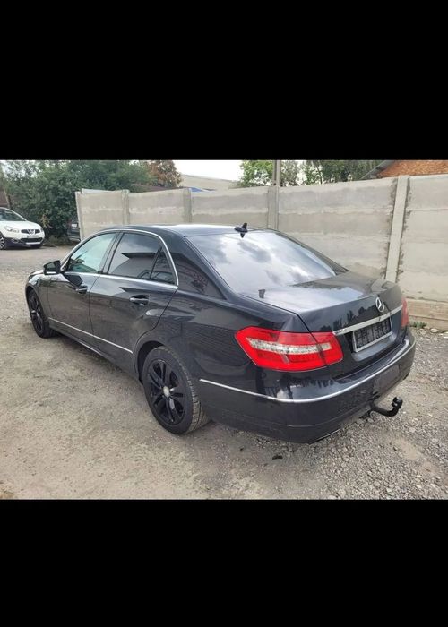 Bara spate /Capota spate/ Stop stanga /Stop dreapta Mercedes w212