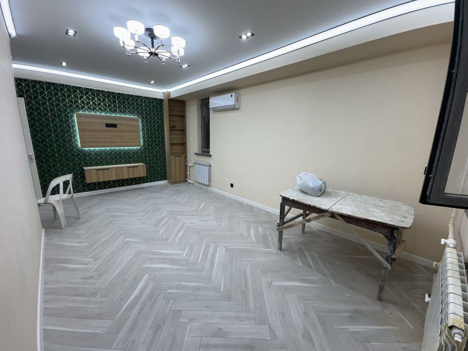 Продается квартира на Юнусабад 8 кв 1/5/12