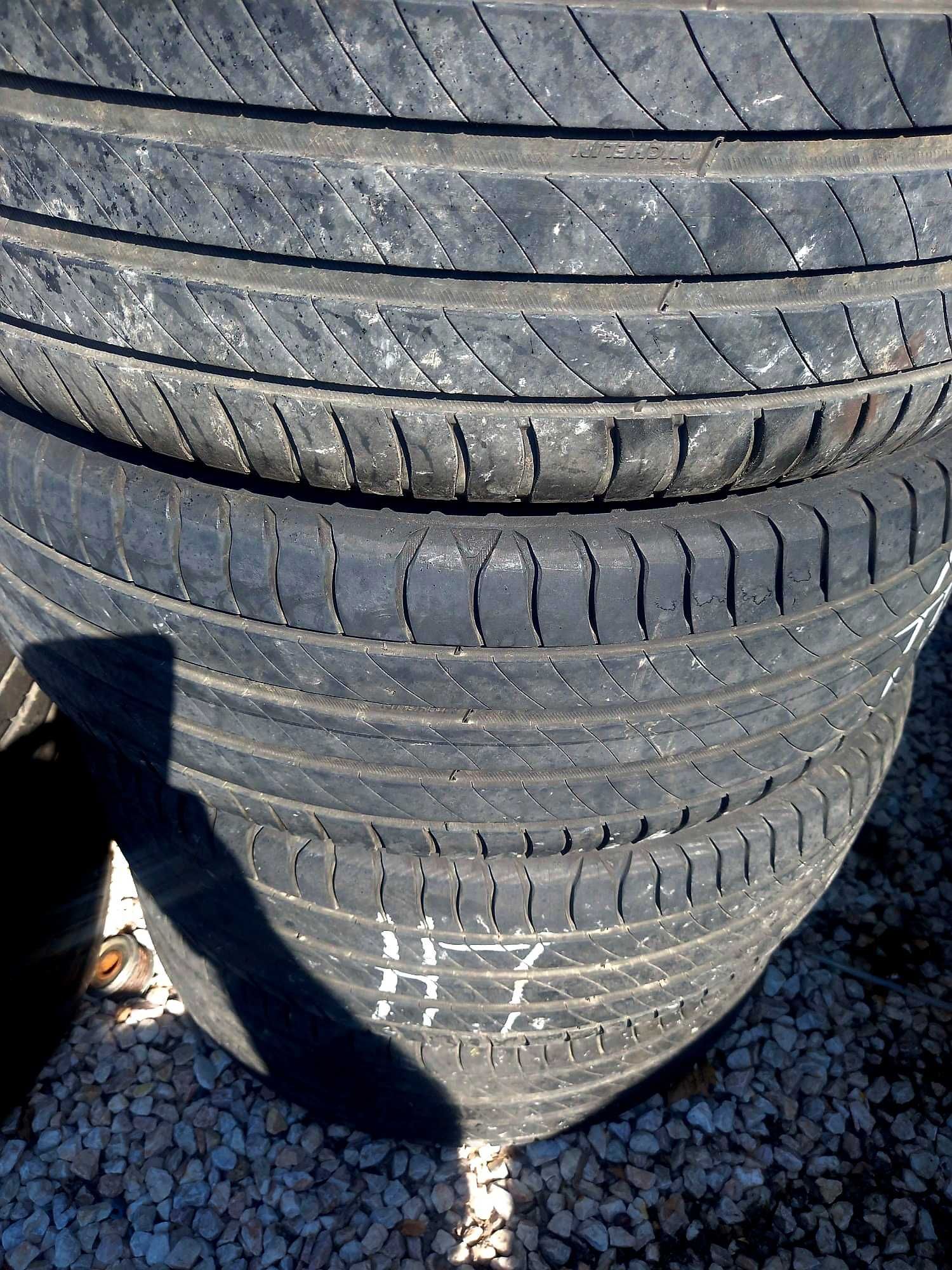 4 алуминиеви джанти 17 цола за TOYOTA с гуми MICHELIN 215/50R17