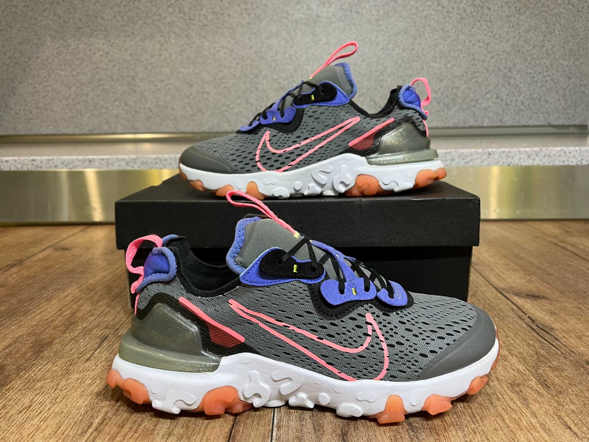 ОРИГИНАЛНИ *** Nike React Vision GS 'Smoke Grey Sunset Pulse'