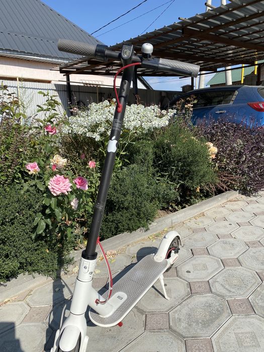 Срочно!!! Электросамокат Xiaomi MiJia Smart Electric Scooter M365