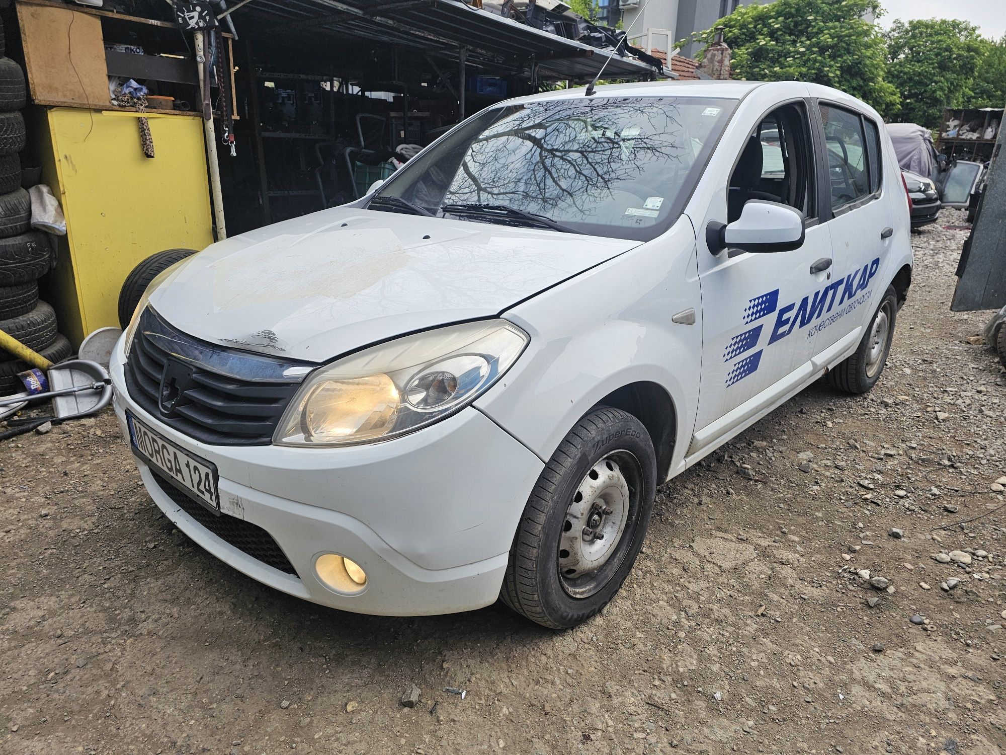 DACIA sandero на части