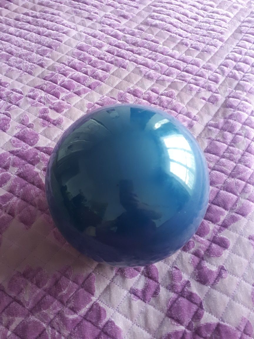 Мячь для художественнрй гимнастики цвет тёмно синии