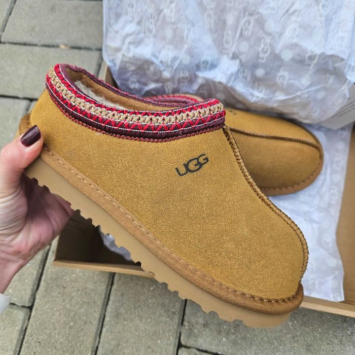 UGG tazz - mini noi