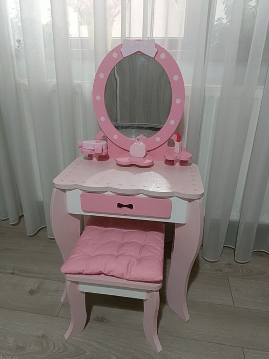 Set masă de machiaj