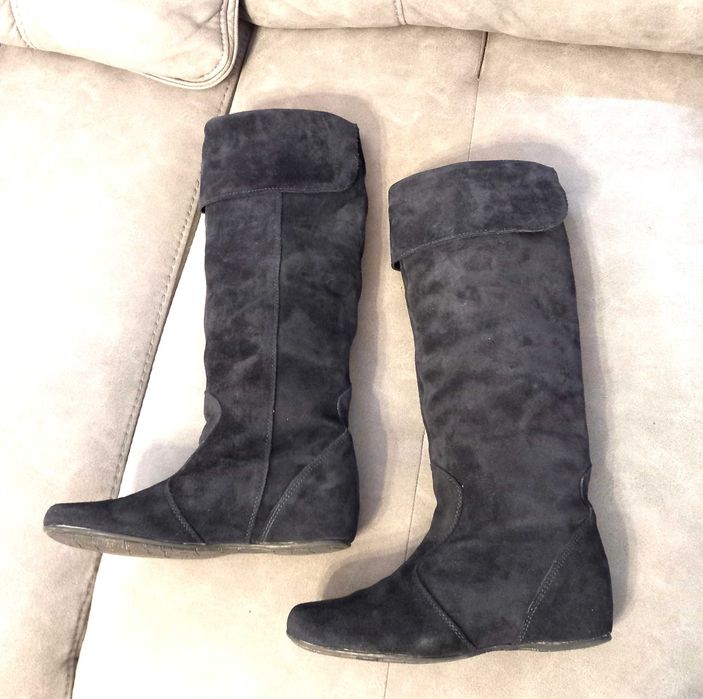Тъмносини дамски ботуши от естествен велур, номер 39