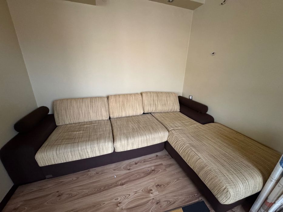 Ъглов диван с опция сън