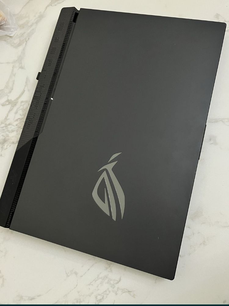 Продам или обменяю Asus rog strix 15, можно в рассрочку