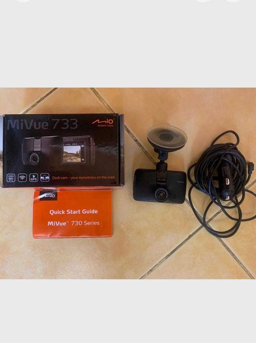 Camera video auto Mio MiVue 733 WIFI, GPS incorporat, Full HD