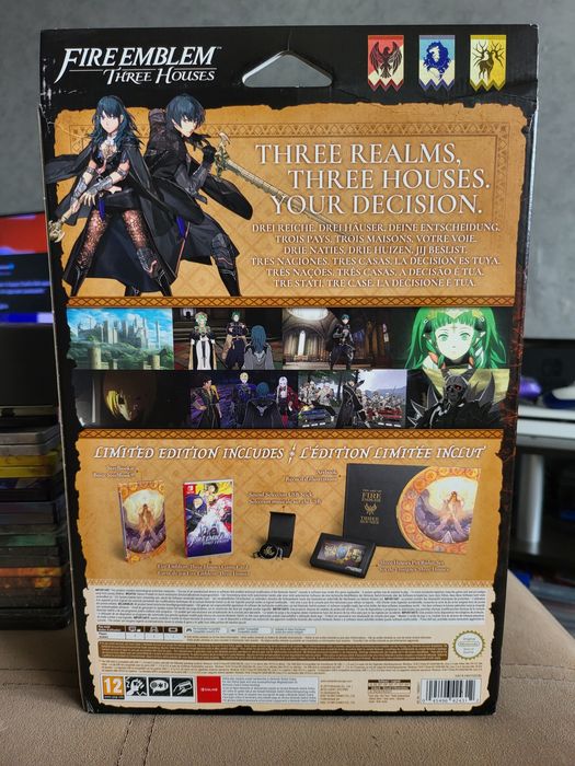 Fire Emblem Three Houses Limited Edition за Nintendo Switch