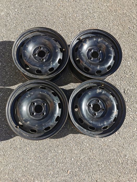 Jante tablă și capace Dacia 15"