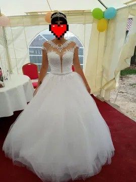 De vanzare rochie mireasa