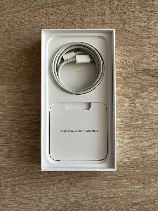 Телефон iPhone 12, 64GB, тъмносин