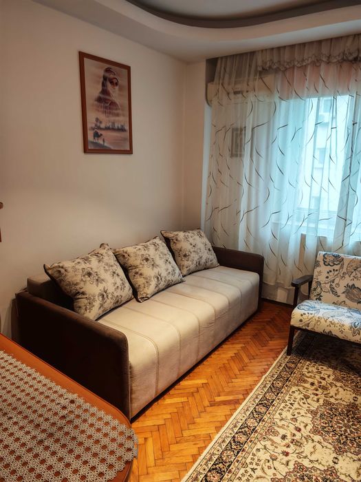 Vand apartament 2 camere decomandate complect mobilat si utilat