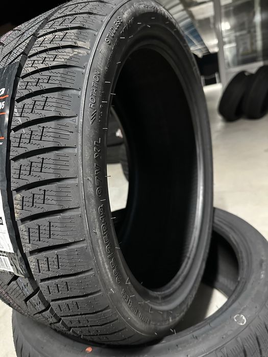 Зимен Спорт Пакет ARIVO 245/40R18 265/35R18 НОВ DOT 2454018  2653518