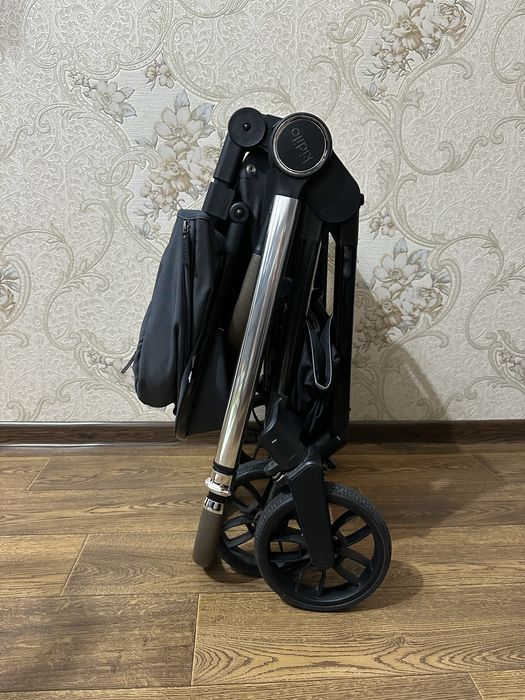 Продается коляска Kidilo 3в1 в отличном состоянии