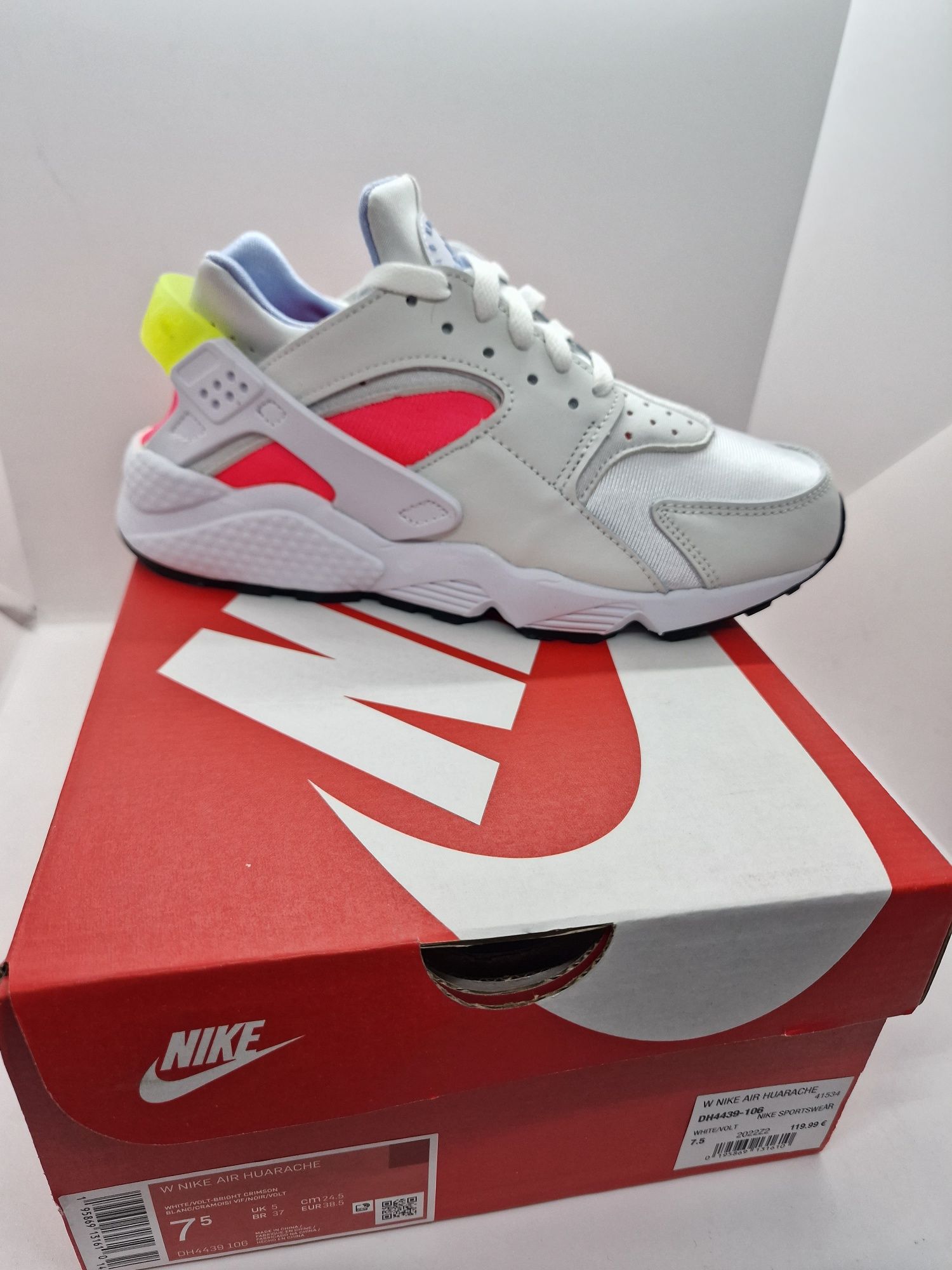 Nike Air Huarache DH4439-106 nr. 38.5 fit 38